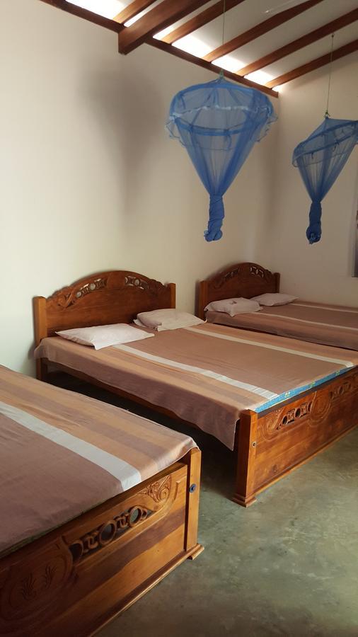 Lokuge Grand Resort Kataragama Exteriör bild